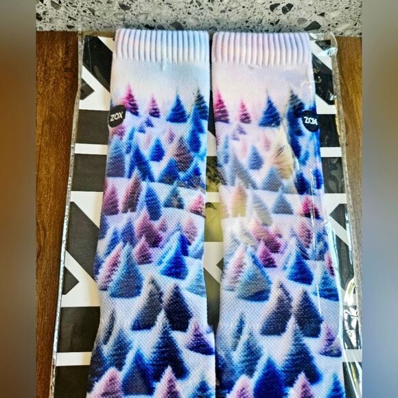 ZOX ADVENT SURPRISE ZOX SOX Winter Tree Ombre long socks Collectible Rare OSFA - Picture 2 of 6